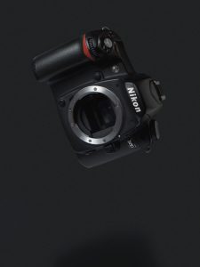 Google Pixel 6a で Canon RF 50mm f1.8 を写真撮影してみました。